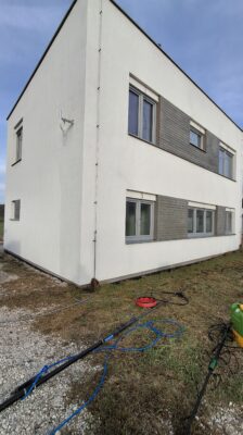 Čistenie fasády domu, Sokolovce