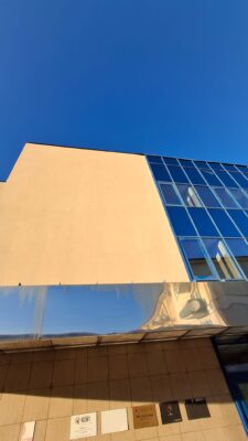 Čistenie fasády klientské centrum Dunajská Streda